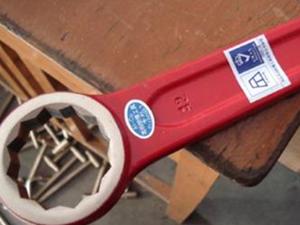 泊頭利豐機(jī)械-防爆開(kāi)桶扳手-兩用扳手